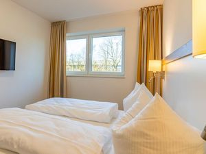 23131951-Ferienwohnung-5-Hooksiel-300x225-3