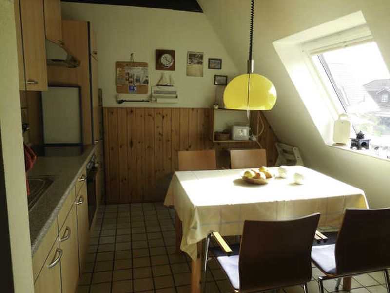 22075977-Ferienwohnung-4-Hooksiel-800x600-1