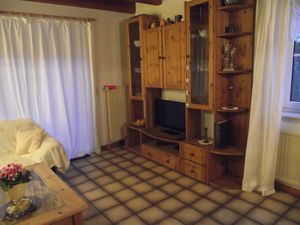 22334933-Ferienwohnung-4-Hooksiel-300x225-3