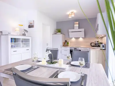 Ferienwohnung für 4 Personen (82 m²) in Hooksiel 1/10