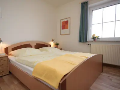 wohnung9-schlafzimmer