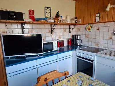 KITCHEN, INSIDE