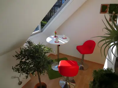 Photo, INSIDE, OUTSIDE