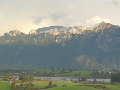 Bergpanorama und Hopfensee