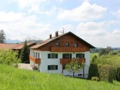 Ferienwohnung für 2 Personen (40 m²) in Hopferau 1/10