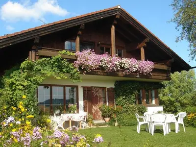 Ferienwohnung für 4 Personen (60 m²) in Hopferau 1/10