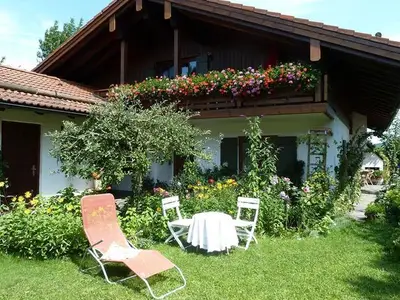 Ferienwohnung für 2 Personen (50 m²) in Hopferau 1/10