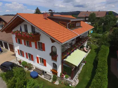 Ferienwohnung für 5 Personen (85 m²) in Hopferau 1/10