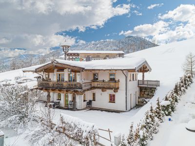 Außenseite Ferienhaus [Winter]