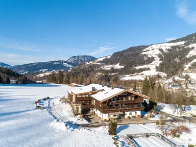 Außenseite Ferienhaus [Winter]