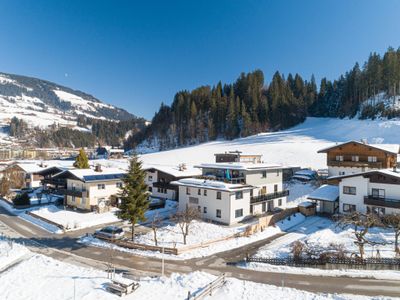 Außenseite Ferienhaus [Winter]