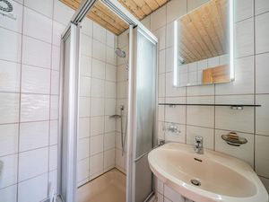 23896211-Ferienwohnung-5-Hopfgarten im Brixental-300x225-4