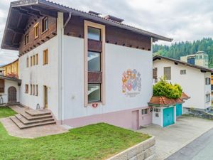 23896219-Ferienwohnung-18-Hopfgarten im Brixental-300x225-1