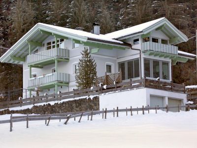 Außenseite Ferienhaus [Winter]