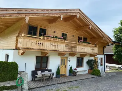 Ferienwohnung für 6 Personen (80 m²) in Hopfgarten im Brixental 1/10