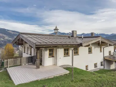 Außenseite Ferienhaus [Sommer]