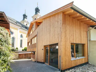 Außenseite Ferienhaus [Sommer]