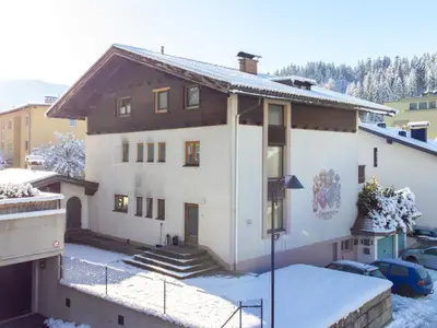 Außenseite Ferienhaus [Winter]