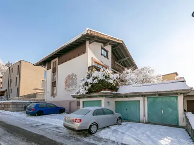 Außenseite Ferienhaus [Winter]