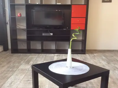 Photo, INSIDE, OUTSIDE