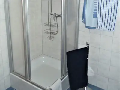 INSIDE, BATHROOM