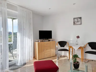 Photo, INSIDE, OUTSIDE