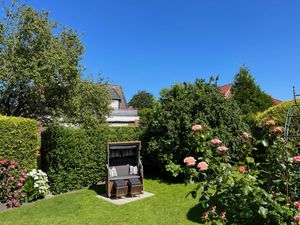 Strandkorb im Garten