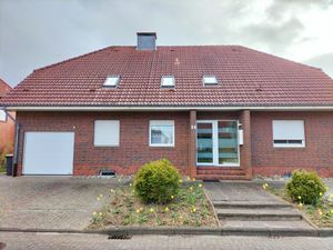 22926315-Ferienwohnung-4-Horumersiel-300x225-1