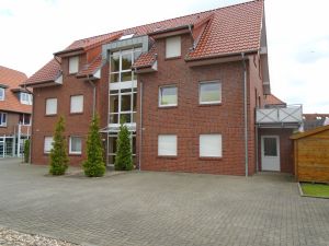 18981265-Ferienwohnung-4-Horumersiel-300x225-0