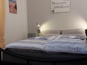 22958947-Ferienwohnung-4-Horumersiel-300x225-5