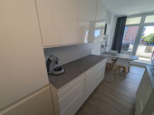 24016005-Ferienwohnung-3-Horumersiel-300x225-2