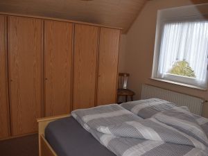 23907971-Ferienwohnung-3-Horumersiel-300x225-4