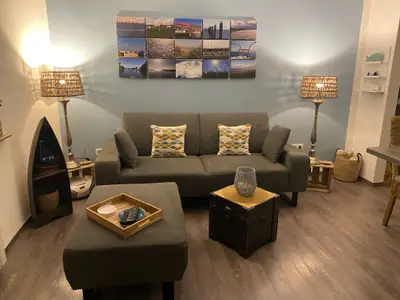 Photo, INSIDE, OUTSIDE