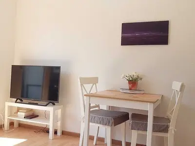 Ferienwohnung für 3 Personen (40 m²) in Horum 9/10