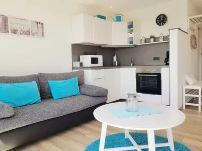 Ferienwohnung für 5 Personen (42 m²) in Schillig 3/10