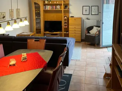 Ferienwohnung für 3 Personen (65 m²) in Horum 1/10
