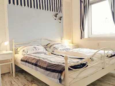 Ferienwohnung für 4 Personen (47 m²) in Horum 1/10