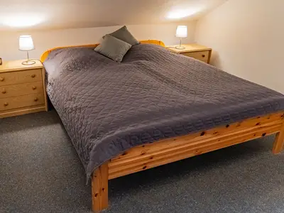 BEDROOM, INSIDE