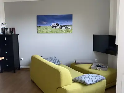 Photo, INSIDE, OUTSIDE