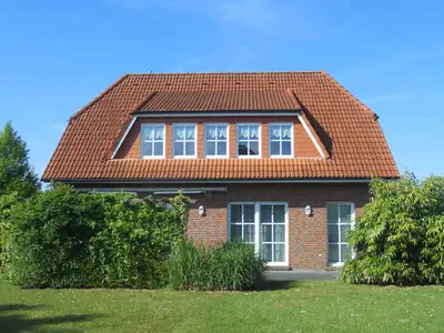 Ferienhaus Martina Hans Gartenansicht