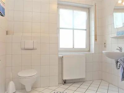 INSIDE, BATHROOM