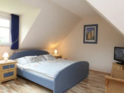 BEDROOM, INSIDE, OUTSIDE