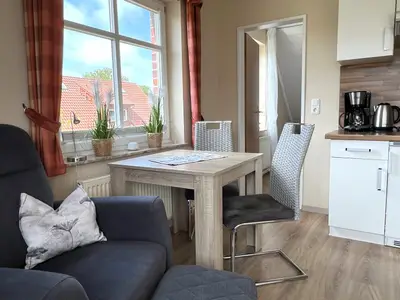 Photo, INSIDE, OUTSIDE