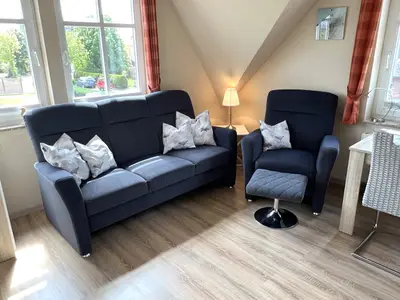 Photo, INSIDE, OUTSIDE