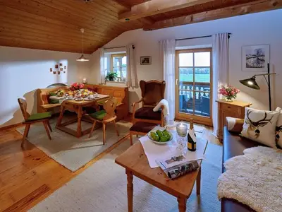 Wohn- und Essbereich