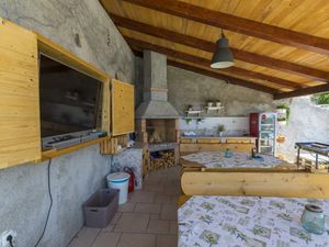 21722917-Ferienwohnung-5-Hreljin-300x225-4