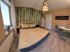 24045328-Ferienwohnung-2-Hünfeld-300x225-2