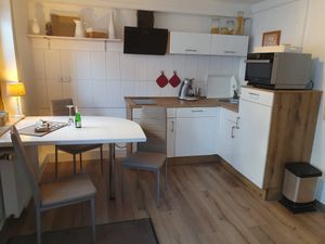 23984286-Ferienwohnung-3-Hürtgenwald-300x225-3