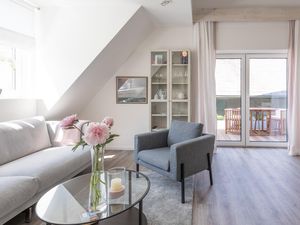 23166279-Ferienwohnung-4-Husum-300x225-2