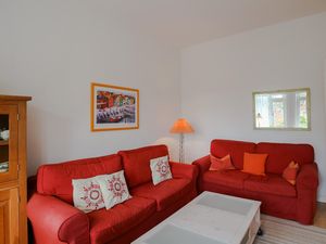 23966636-Ferienwohnung-2-Husum-300x225-5